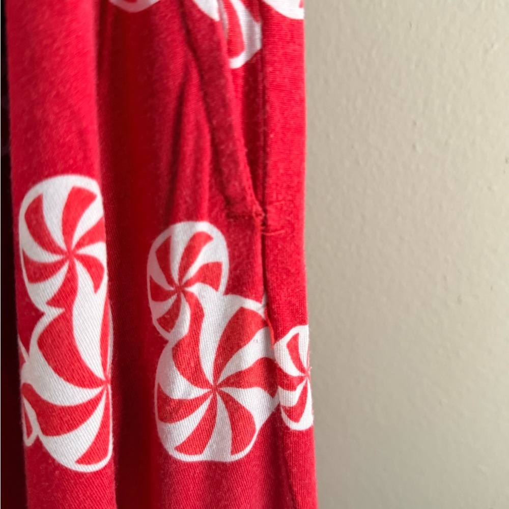 Disney Parks Peppermint Print Pajama Set Women XL Red - Picture 9 of 10